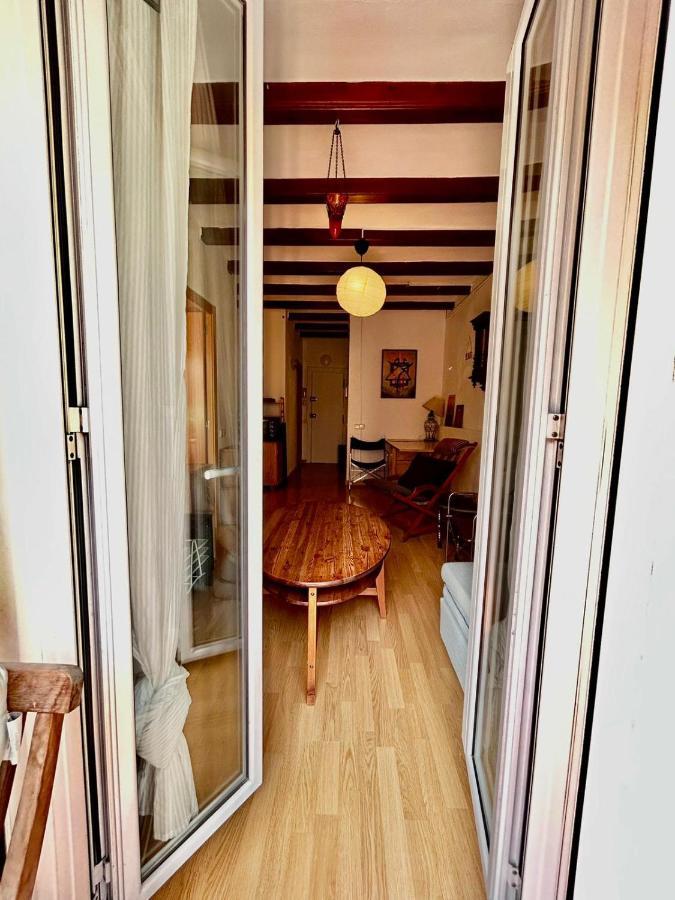 Apartamento Tranquilo Y Del Barrio Apartment Barcelona Exterior photo